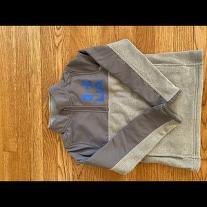 Like New! Boys size XS The North Face pullover